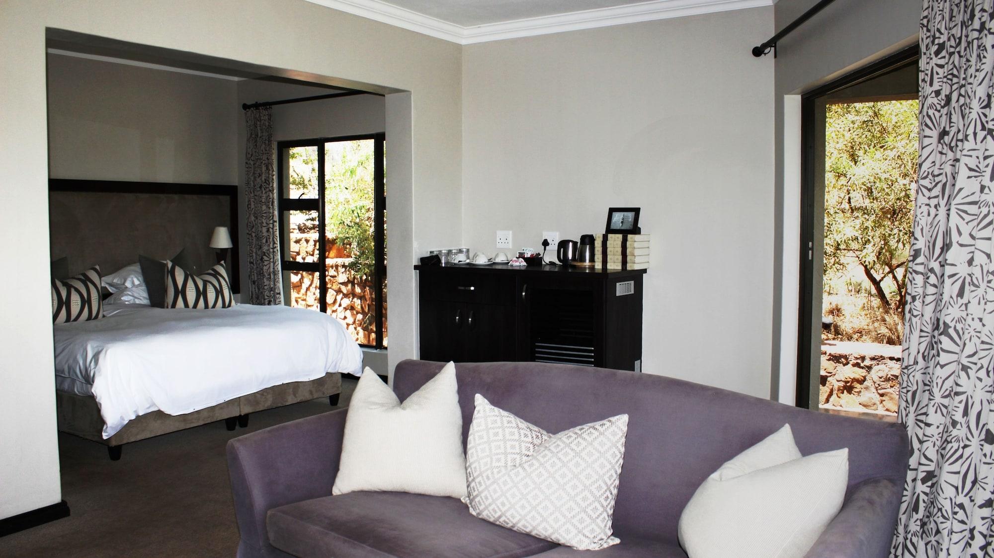 The Blades Hotel Pretoria Bagian luar foto