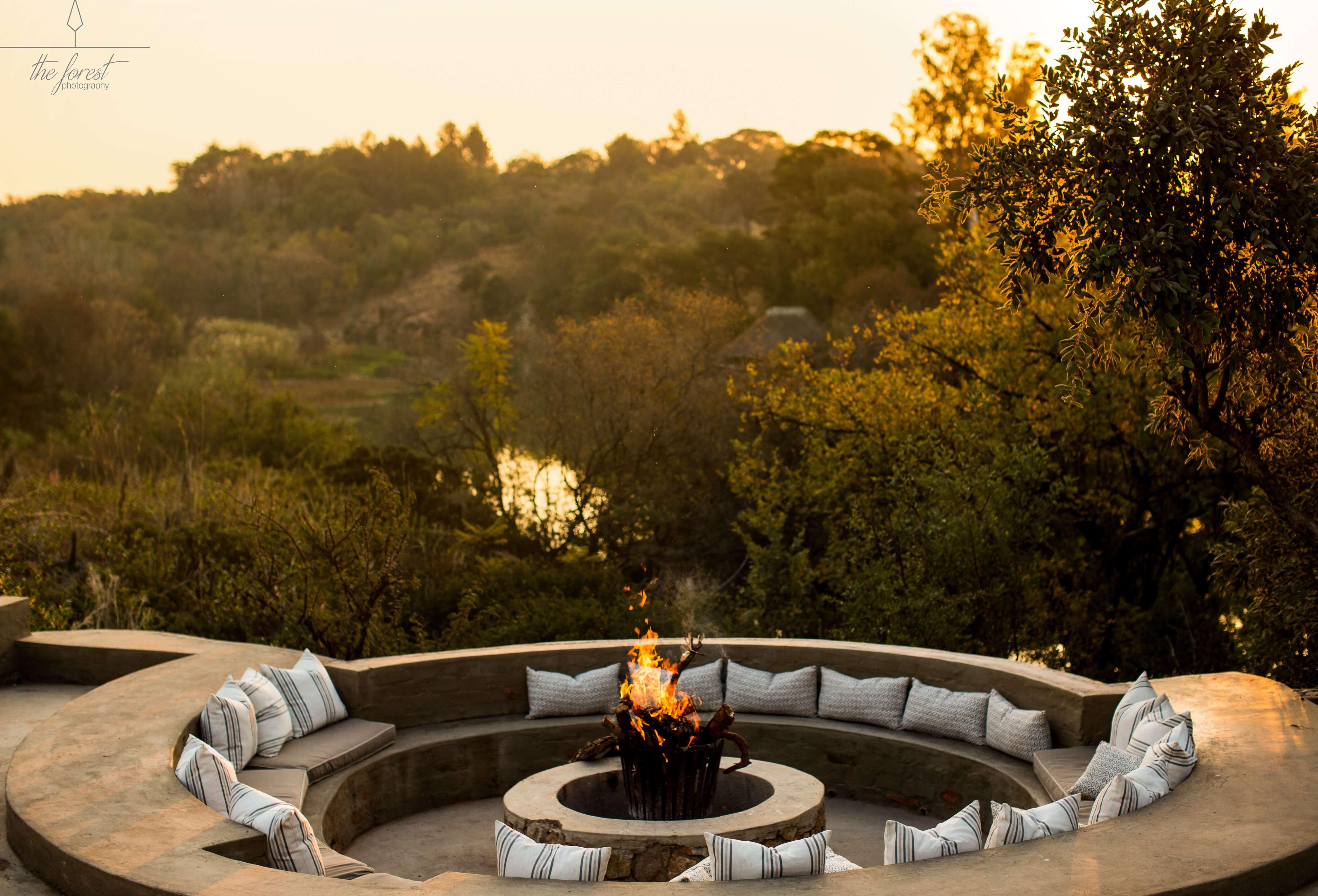 The Blades Hotel Pretoria Bagian luar foto