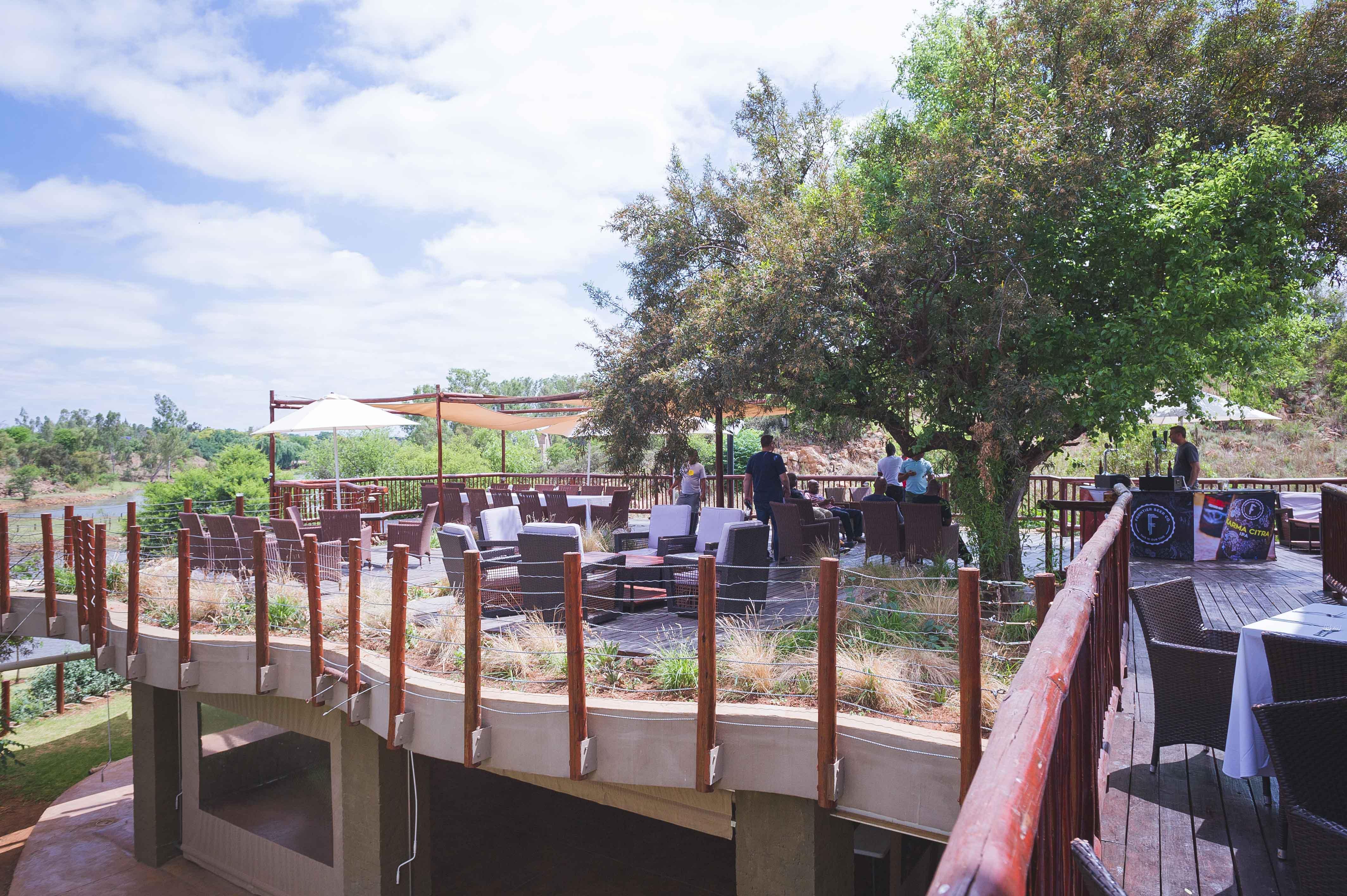 The Blades Hotel Pretoria Bagian luar foto