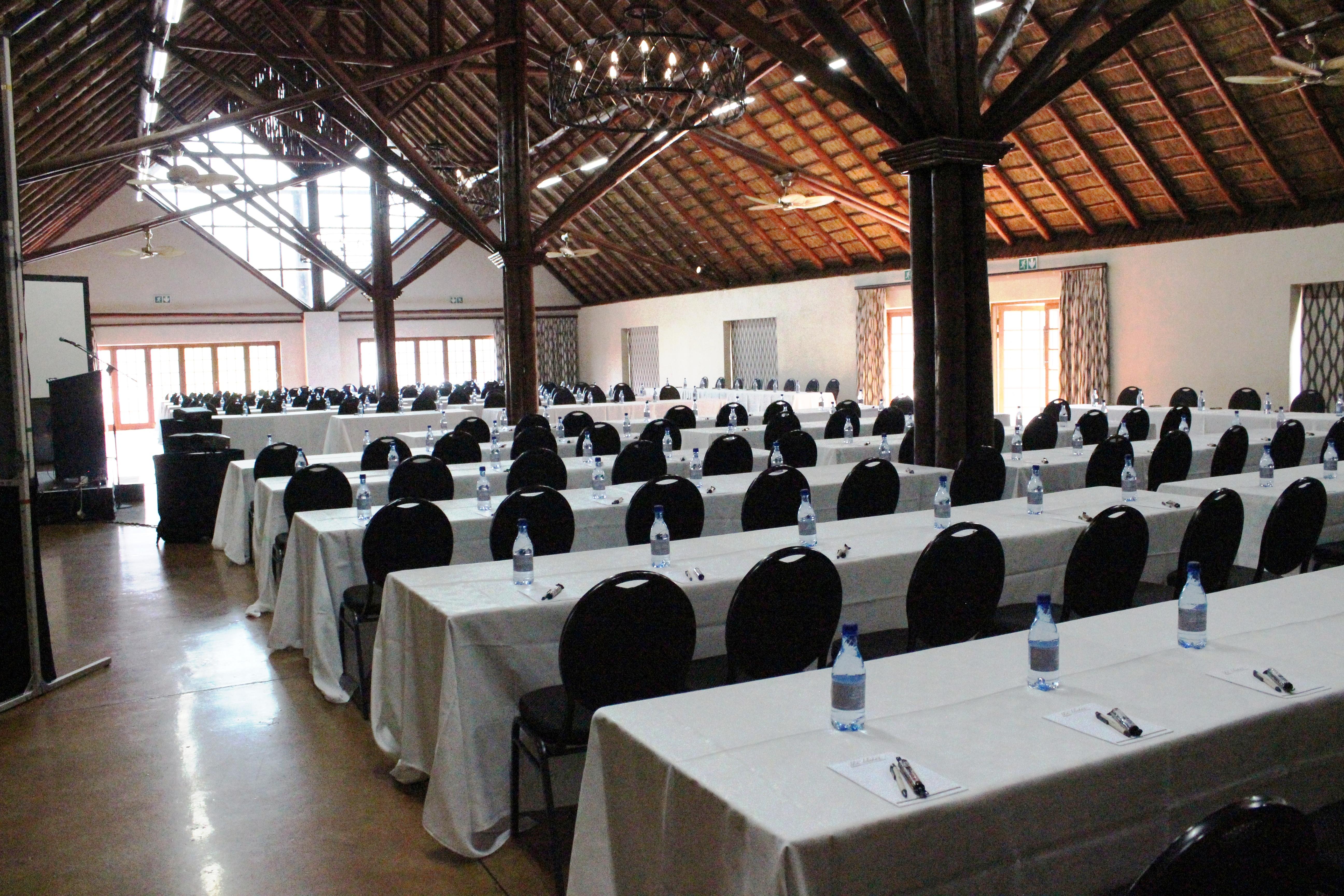 The Blades Hotel Pretoria Bagian luar foto